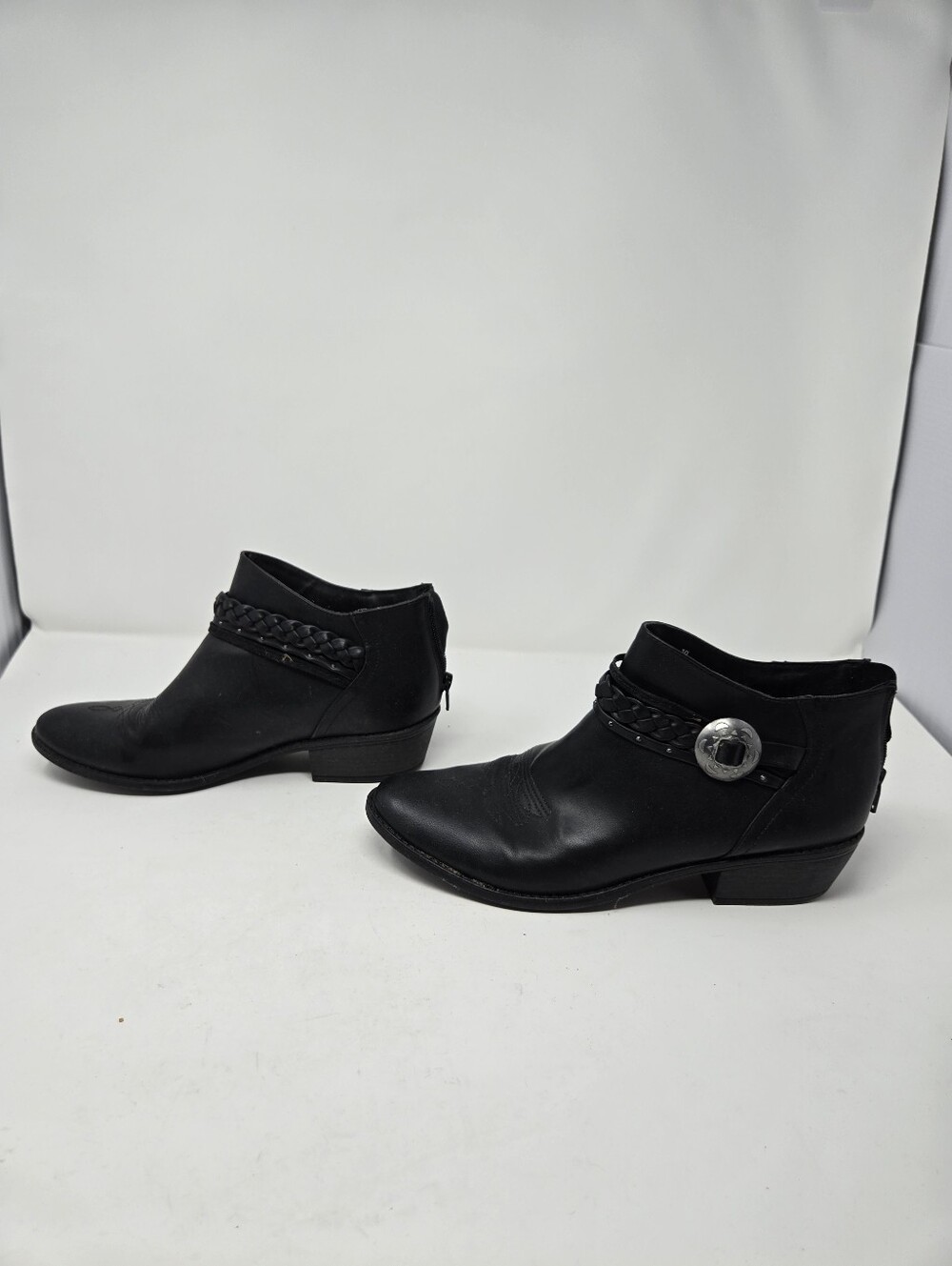 Vintage DV Booties Black Faux Leather Silver Buckle Small Heel Size 10